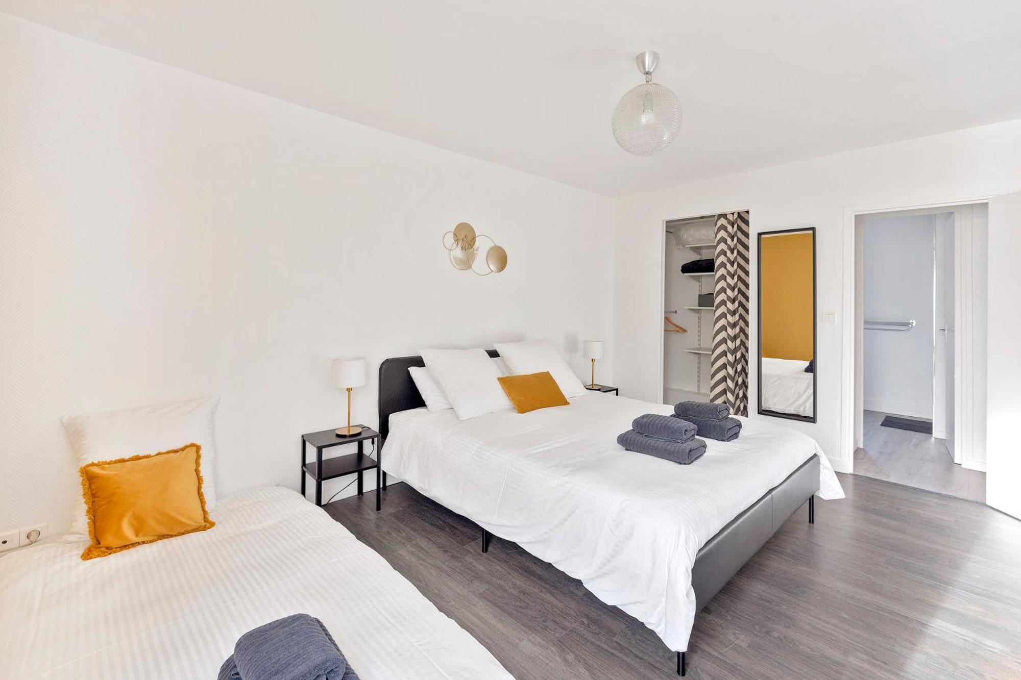 Ferienwohnung Les Logis De Marcoussis Exterior foto